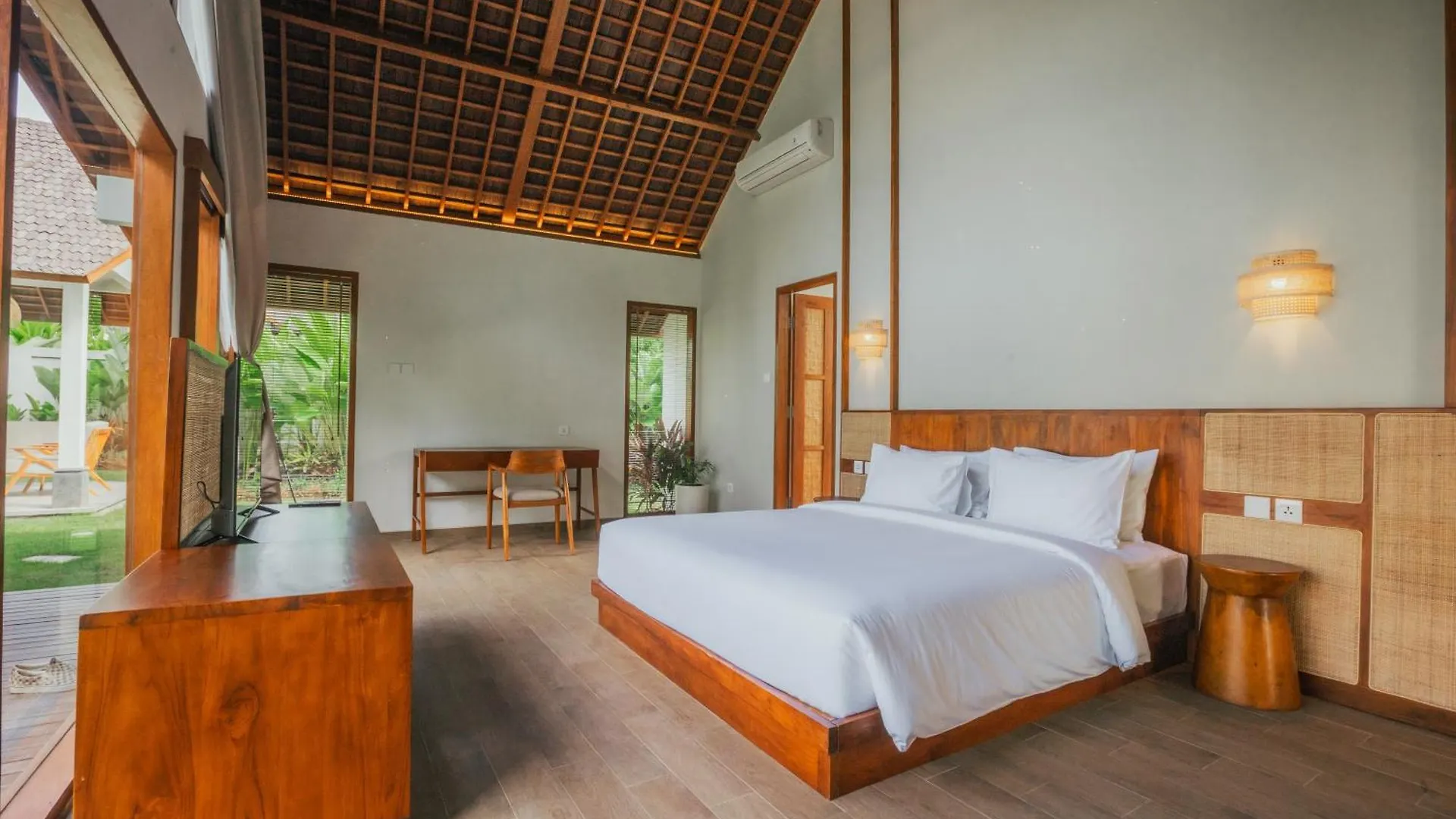 Arpana Luxury Private Pool Villas Jimbaran